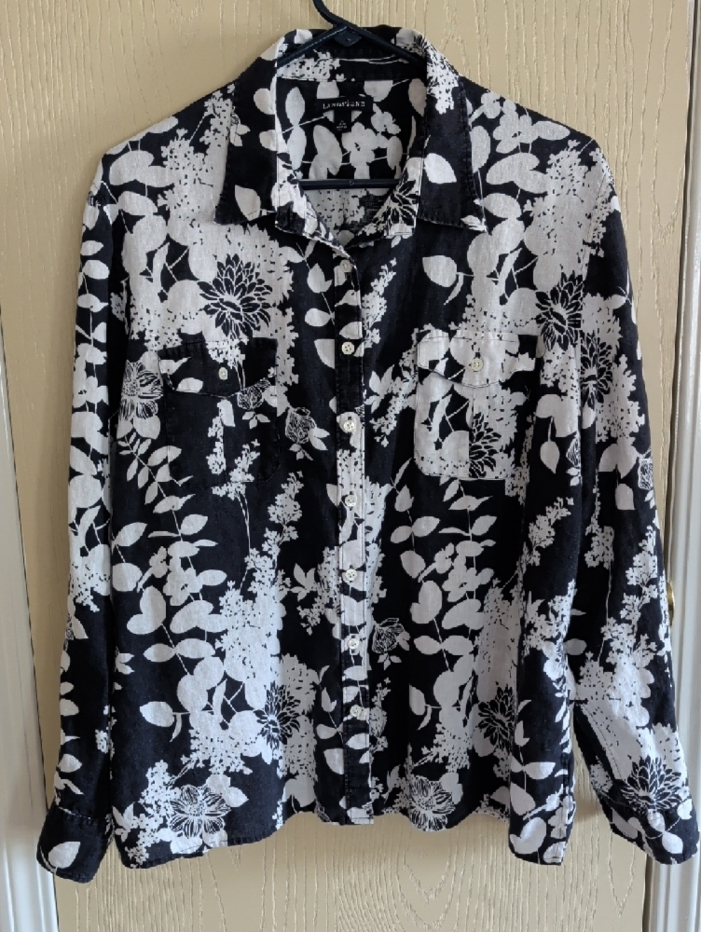 Lands' End Black & White Floral Button-Up Shirt - 100% Linen - Size XL (18-20)